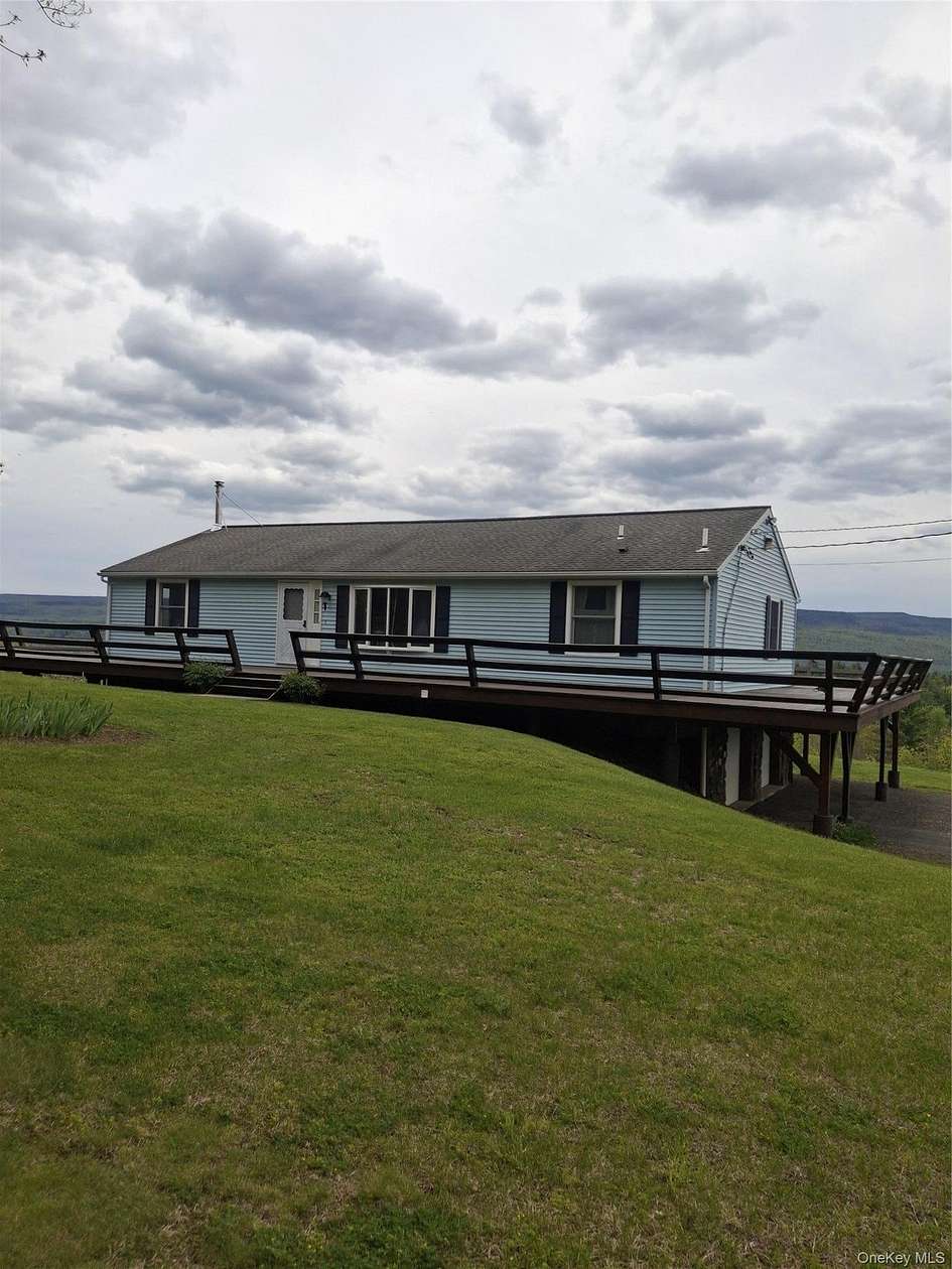 12.5 Acres of Land with Home for Sale in Kerhonkson, New York