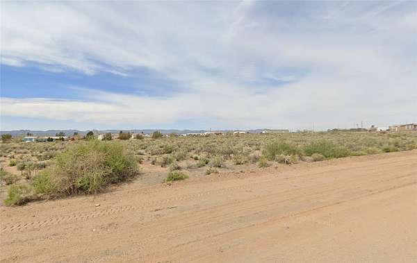 1.17 Acres of Residential Land for Sale in Golden Valley, Arizona
