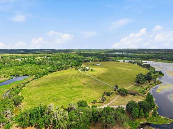 108 Acres of Recreational Land with Home for Sale in Dade City, Florida