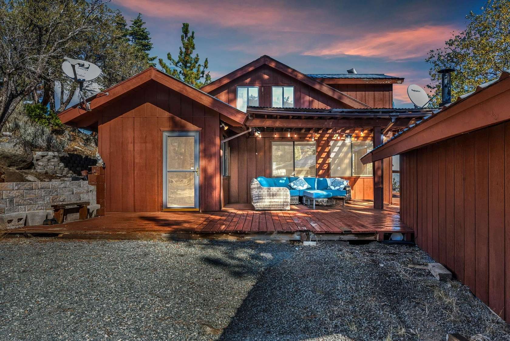41 Acres of Land with Home for Sale in Doyle, California