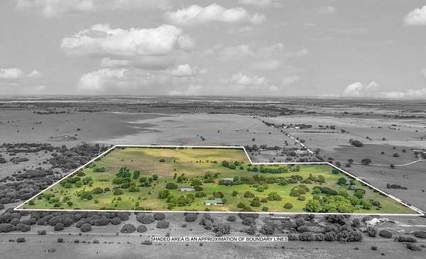 40 Acres of Land with Home for Sale in Clifton, Texas