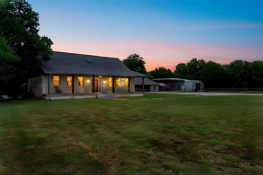 12.5 Acres of Land with Home for Sale in Granbury, Texas
