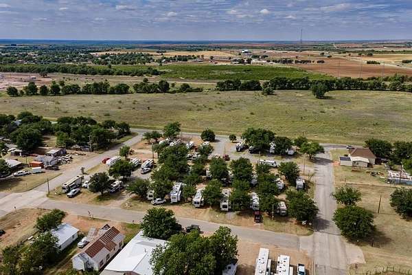 5.29 Acres of Commercial Land for Sale in Childress, Texas