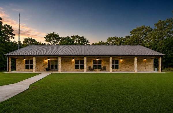 14 Acres of Recreational Land with Home for Sale in Emory, Texas