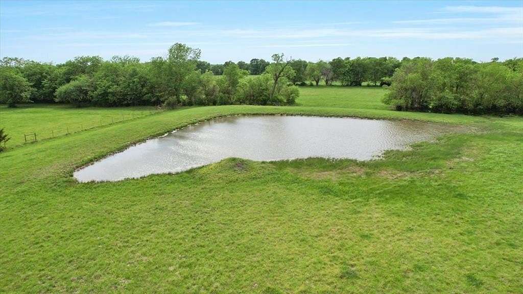 20 Acres of Land for Sale in Whitewright, Texas