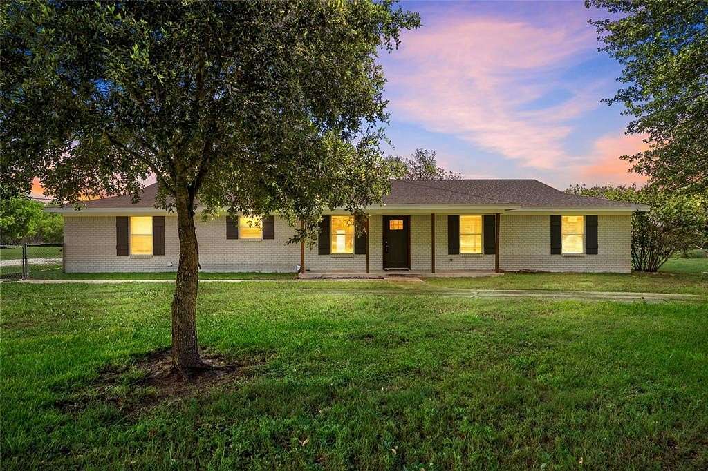 4 Acres of Land with Home for Sale in Axtell, Texas