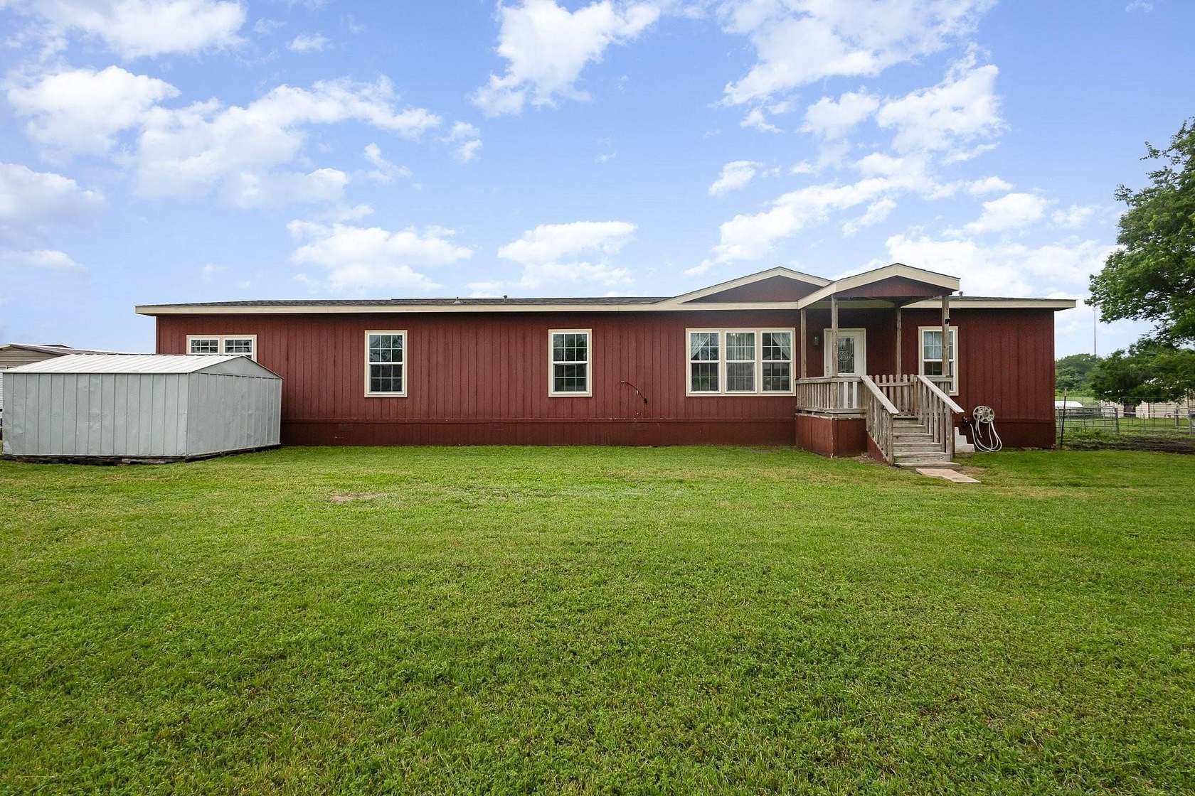 2.9 Acres of Land with Home for Lease in McKinney, Texas