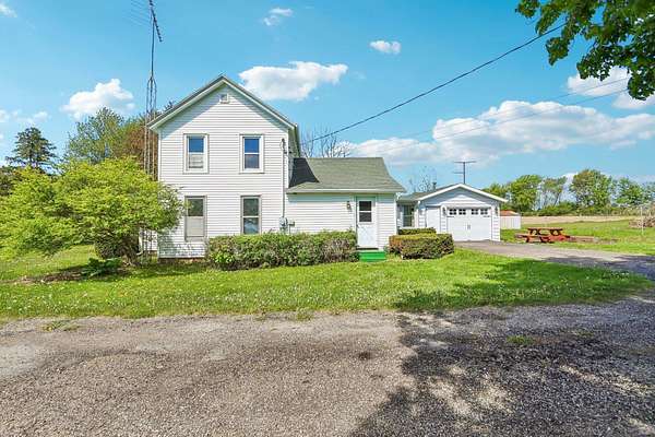5.89 Acres of Land with Home for Sale in Dodgeville, Wisconsin