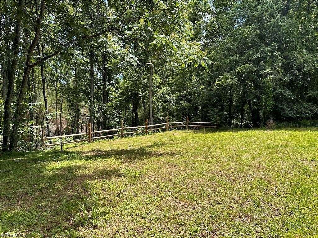 1.24 Acres of Residential Land for Sale in Wilkesboro, North Carolina