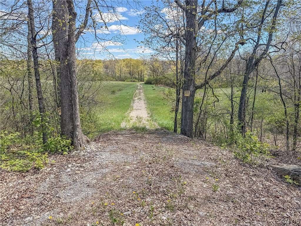 9 Acres of Residential Land for Sale in Chaumont, New York