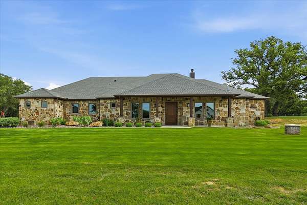2.77 Acres of Land with Home for Sale in Weatherford, Texas
