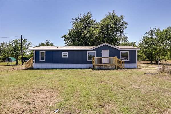 2.75 Acres of Land with Home for Sale in Kaufman, Texas