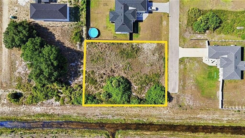 0.37 Acres of Residential Land for Sale in Lehigh Acres, Florida