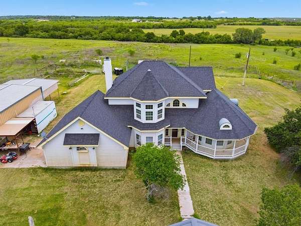 15 Acres of Land with Home for Sale in Abilene, Texas