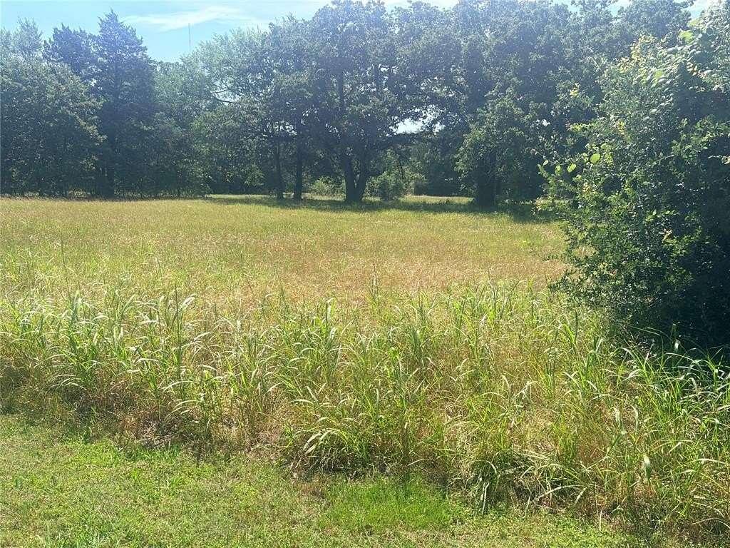 5.75 Acres of Residential Land for Sale in Kerens, Texas
