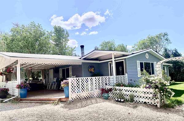 31.9 Acres of Agricultural Land with Home for Sale in Nampa, Idaho