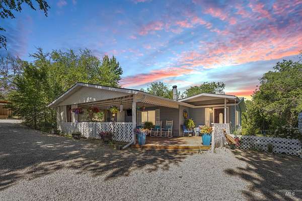 31.9 Acres of Agricultural Land with Home for Sale in Nampa, Idaho