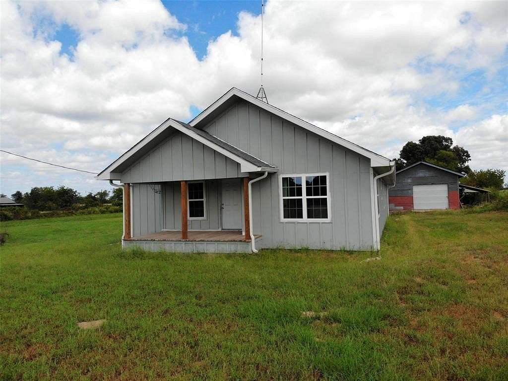 2 Acres of Land with Home for Sale in Canton, Texas