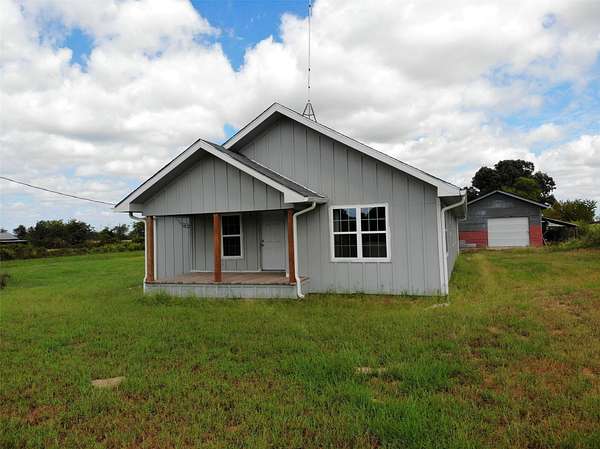 2 Acres of Land with Home for Sale in Canton, Texas