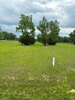 0.37 Acres of Land for Sale in Gallatin, Missouri
