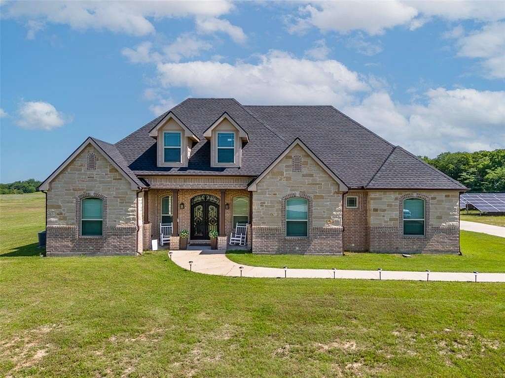 2.4 Acres of Land with Home for Sale in Leonard, Texas