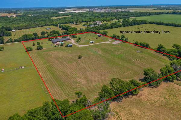 10 Acres of Land with Home for Sale in New Hope, Texas