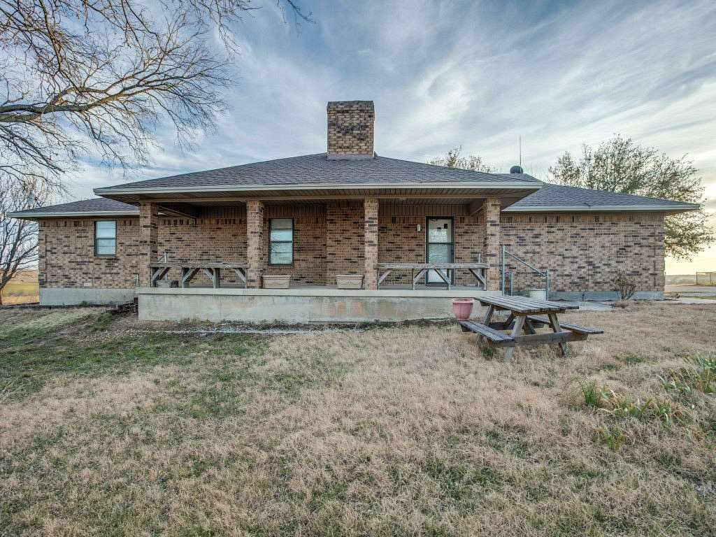 3.56 Acres of Land with Home for Lease in Denton, Texas