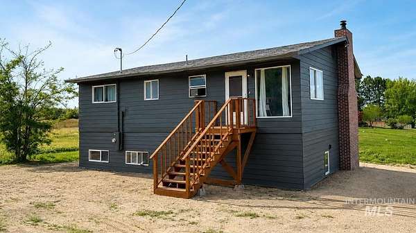 31.9 Acres of Land with Home for Sale in Nampa, Idaho
