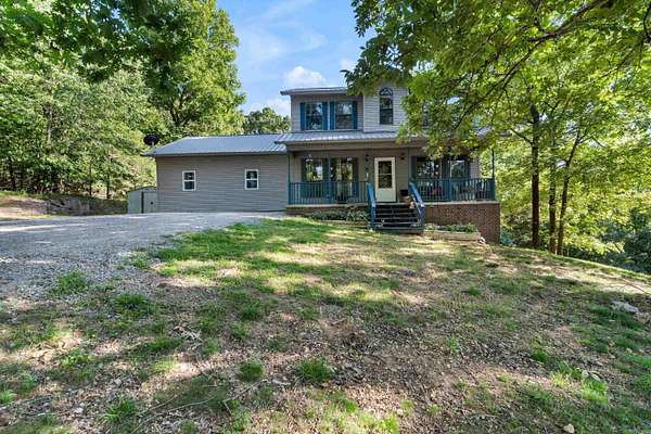 1.82 Acres of Land with Home for Sale in Pocahontas, Arkansas