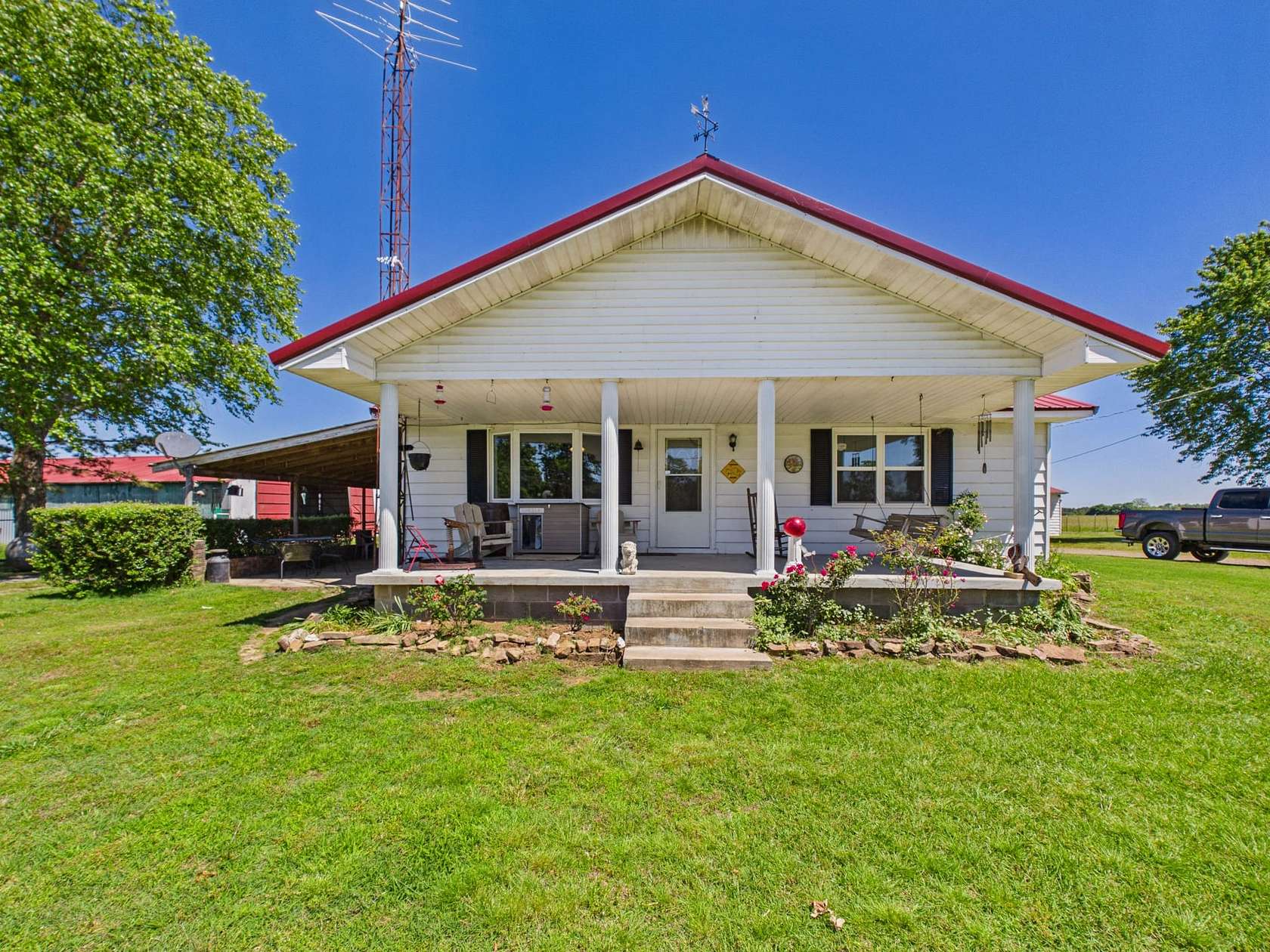 14.3 Acres of Land with Home for Sale in Center Ridge, Arkansas