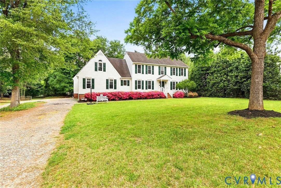 1.52 Acres of Land with Home for Sale in Midlothian, Virginia