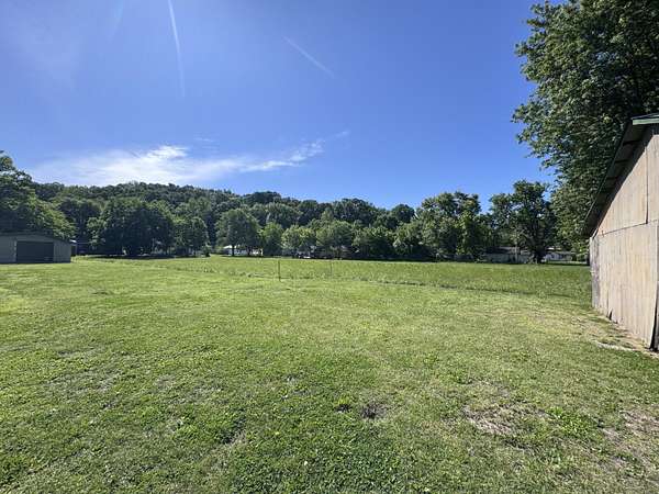 1.55 Acres of Residential Land for Sale in Seneca, Missouri