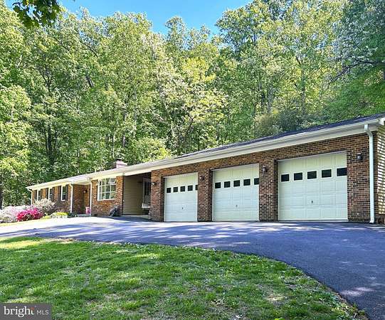 5 Acres of Land with Home for Sale in Boyce, Virginia