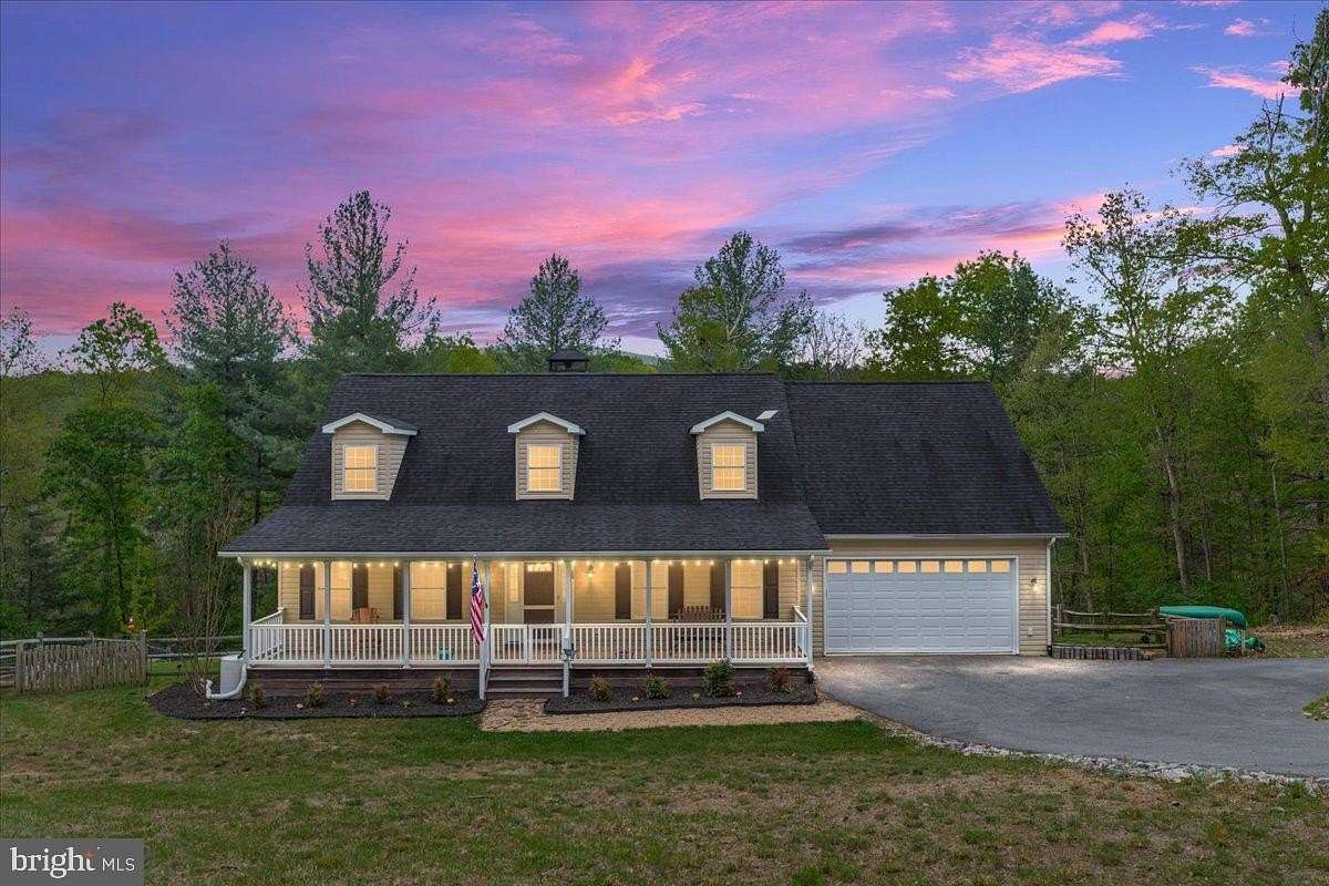 5 Acres of Land with Home for Sale in Front Royal, Virginia