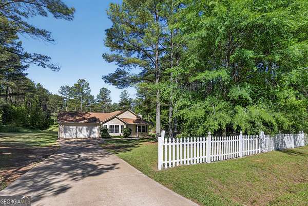2 Acres of Land with Home for Sale in Luthersville, Georgia