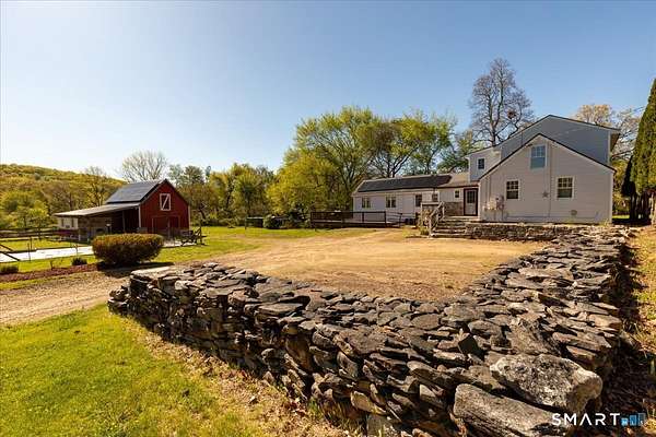 1.67 Acres of Land with Home for Sale in Mansfield City, Connecticut
