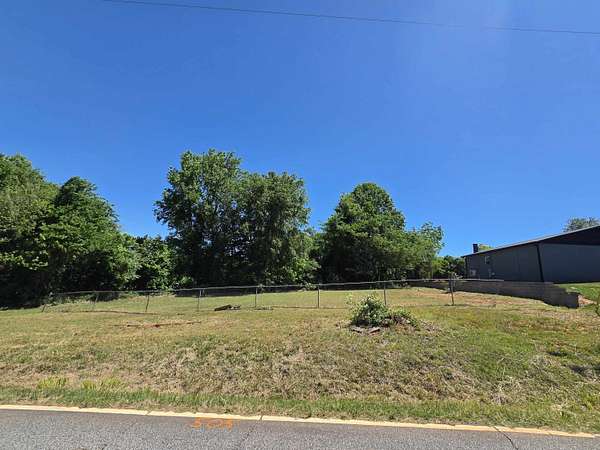 0.25 Acres of Residential Land for Sale in Spartanburg, South Carolina