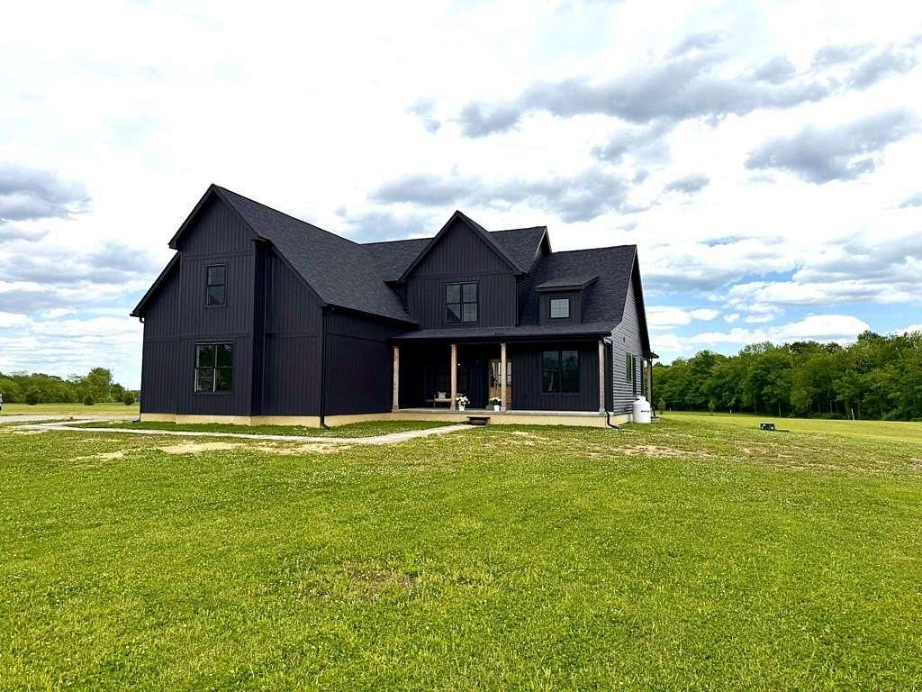 6.37 Acres of Land with Home for Sale in Chillicothe, Ohio