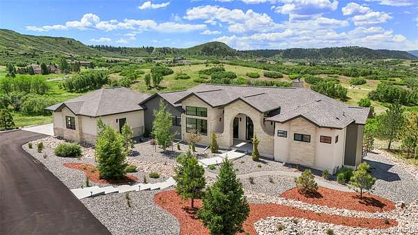 2.5 Acres of Land with Home for Sale in Castle Rock, Colorado