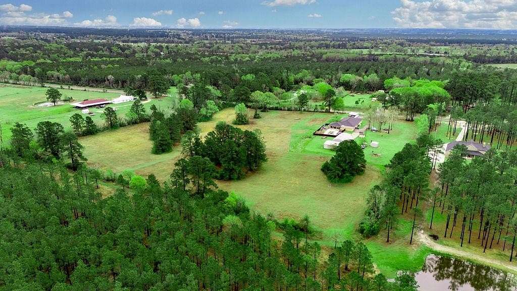 12.4 Acres of Land with Home for Sale in Groveton, Texas