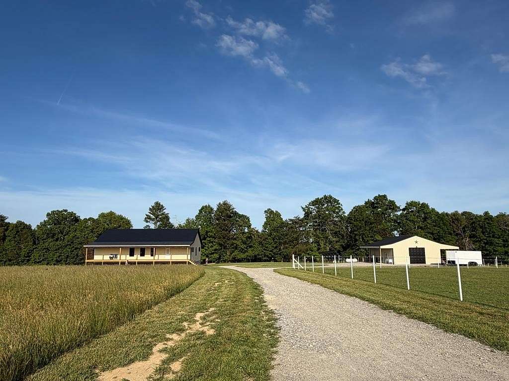 8 Acres of Land with Home for Sale in Allardt, Tennessee