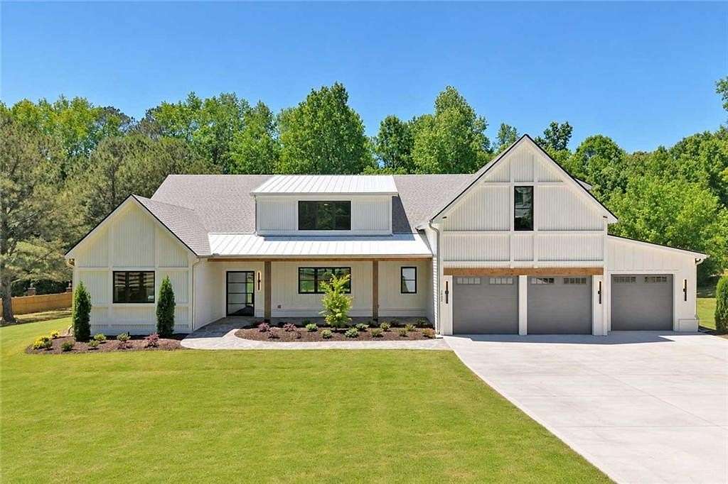 2 Acres of Land with Home for Sale in Woodstock, Georgia