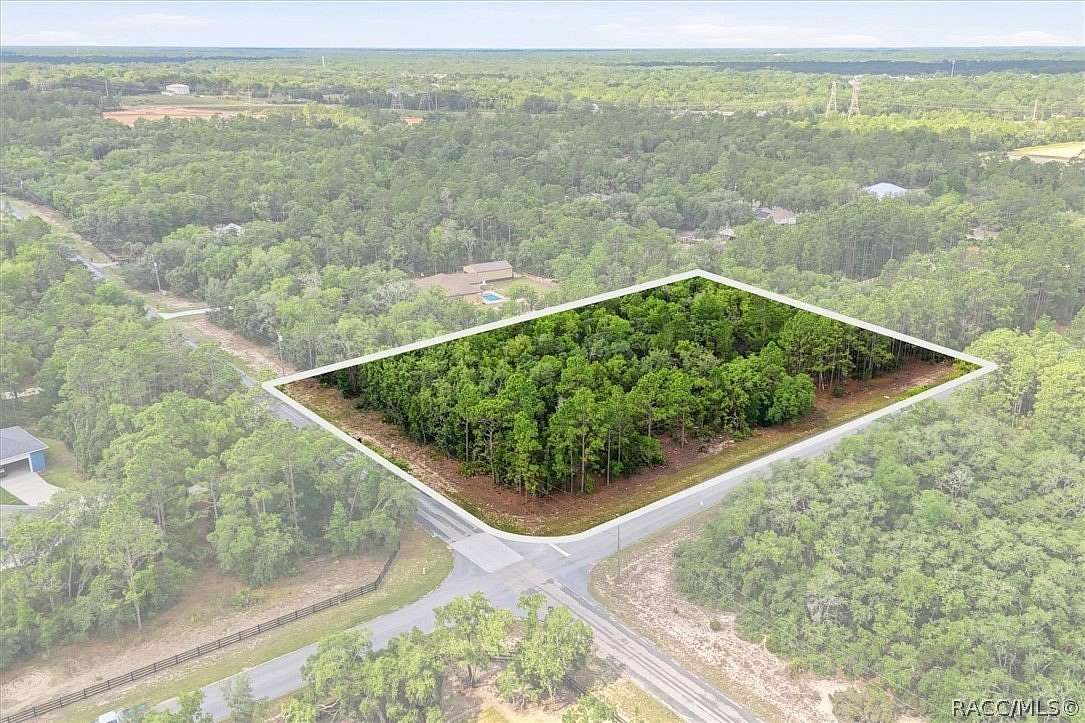 2.75 Acres of Residential Land for Sale in Beverly Hills, Florida