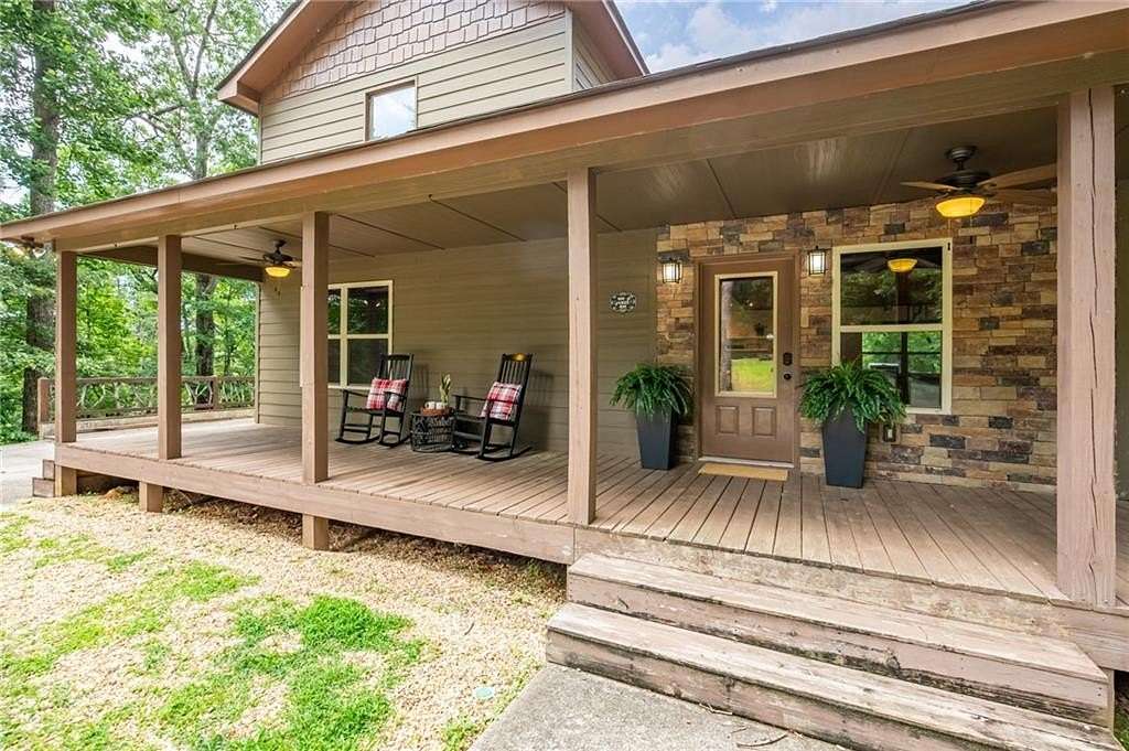 11 Acres of Land with Home for Sale in Blue Ridge, Georgia