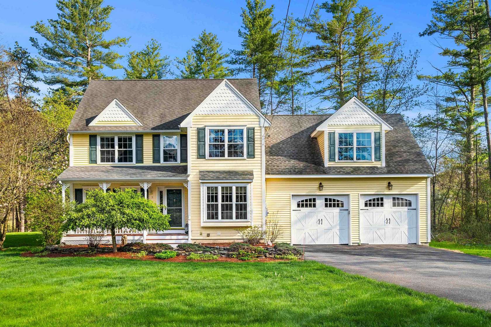 2.2 Acres of Land with Home for Sale in Litchfield, New Hampshire