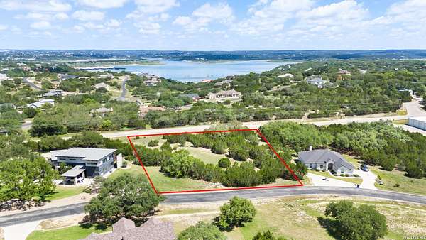 1 Acre of Residential Land for Sale in Canyon Lake, Texas