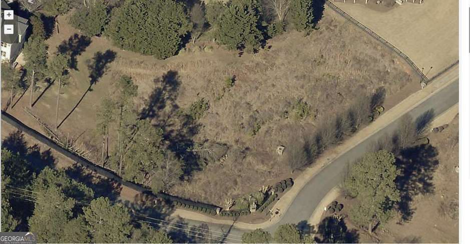 0.97 Acres of Residential Land for Sale in Gainesville, Georgia