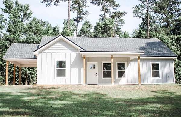 2 Acres of Land with Home for Sale in Poplarville, Mississippi