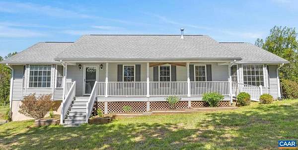 15 Acres of Land with Home for Sale in New Canton, Virginia
