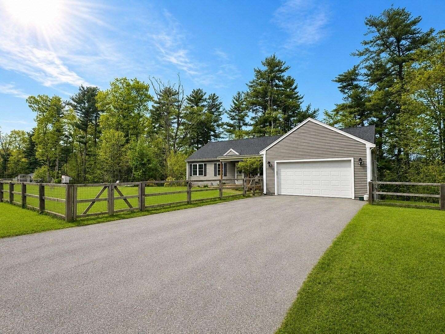 4.59 Acres of Land with Home for Sale in Rochester, Massachusetts